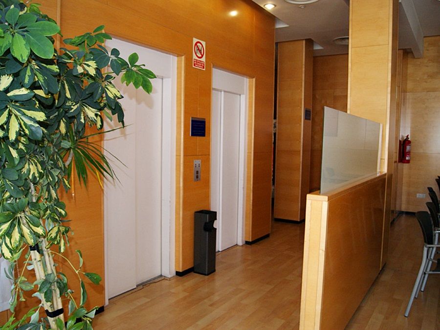 Hotel Yit Ciudad De Zaragoza Exterior photo